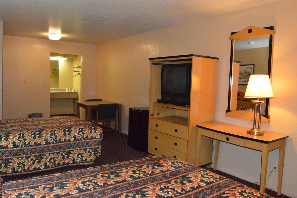 Delux Inn טולסה חדר תמונה